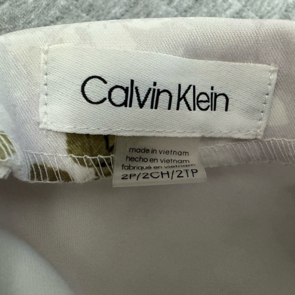 Calvin Klein Women's Off-The-Shoulder Floral Scuba Sheath Dress Size 2P - Picture 8 of 10